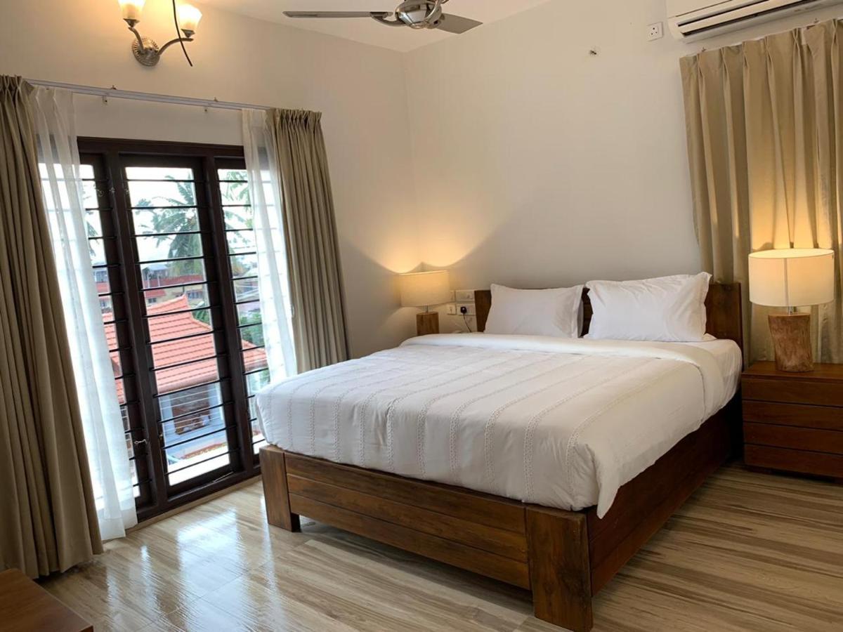 Solo Inn Kochi Екстер'єр фото